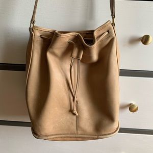 Vintage Coach Leather Bucket Bag Tan Good Condition